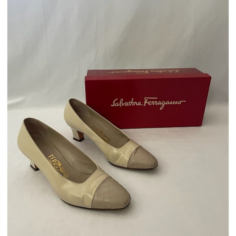 Salvatore Ferragamo Women's Vintage Cap-Toe Leather Pumps Ivory 7
